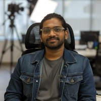 Vigneshwaran Selvakumar Email