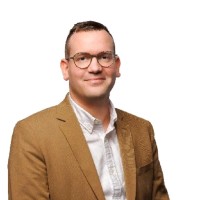 Niels Delbaere Email