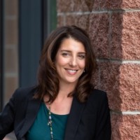 StarQuest Group Employee Julie Klingel's profile photo