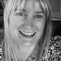 Jennifer Cuthbert Email