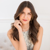 Piston Group Employee Cintia Porto Stoehr's profile photo