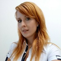 Lucie Polzerová Email