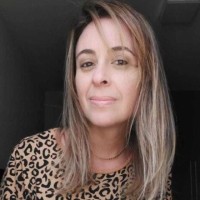 Editora Contexto Employee Kelly Salles's profile photo
