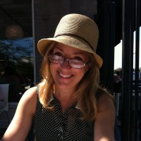 Daphne Peterson Email & Phone Number