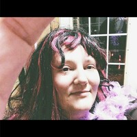 CENTURA TILE Employee Lori Bentz's profile photo