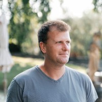 Lantern Employee Charlie Markham's profile photo