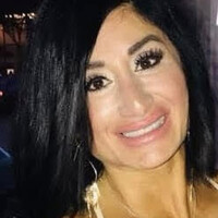 Bebe Deleon