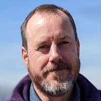 Kenneth MacCallum Email