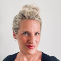 LIBRA Elektronik GmbH Employee Evelyn Huff's profile photo