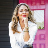 Star Brokerage Sales & Marketing Agency Employee Elisabeth Urtado-Holzheauser's profile photo