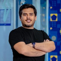 Adrián Gómez Email & Phone Number