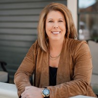 Pridemore Properties Employee Lorie Cox's profile photo