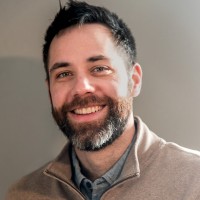 Sean Oyaas Email & Phone Number