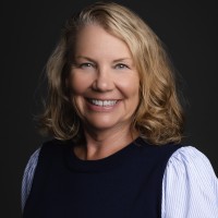 Leslie Peterson Email & Phone Number