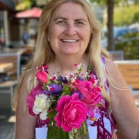 Los Altos Town Crier Employee Lyn Rogers's profile photo