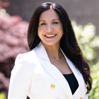 Signature Health, Inc. Employee Lpcc-S Holly Kirk's profile photo