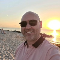 Wayne Coombes Email & Phone Number