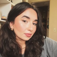 Studio 750 Employee Isabela Toledo's profile photo