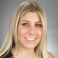 Transformations Plastic Surgery & MedSpa Employee Courtney Cocciemiglio's profile photo