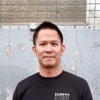 Chris How Email