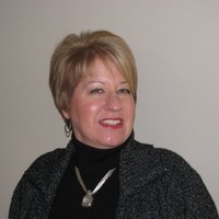 Lisa Farmer Email & Phone Number