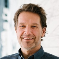 Lars Barth Email