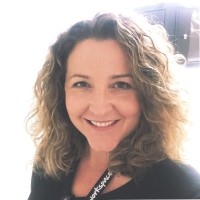 Green Light Worldwide Employee Vicky Stares's profile photo