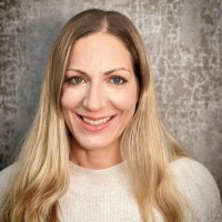 Dana Naim Email