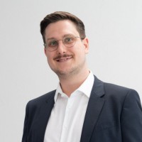 Raffael Schlackl Email