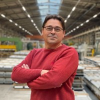 Kris de Pooter Email & Phone Number