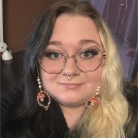 Pets Plus Employee Tamara Bearce's profile photo