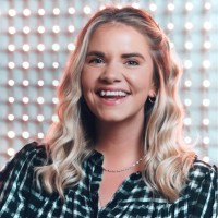 Random42 Scientific Communication Employee Laura Price's profile photo