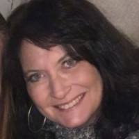 Yelp Employee Ellen Shapiro's profile photo