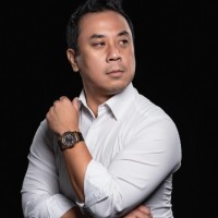 Dennis Nakamura Email & Phone Number