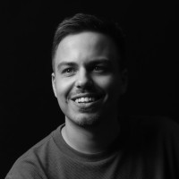 Caio Rizzutti Lacerda Email