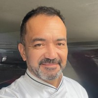 Álvaro Mayer Rosales Email