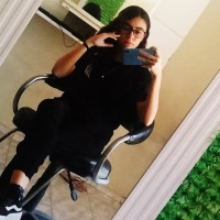 Include Jr Employee Iara Santos's profile photo