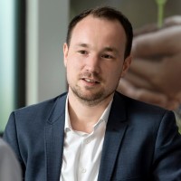 Sebastian Behrens Email