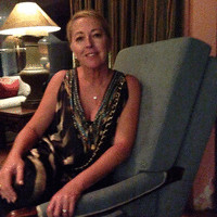 Annie MacKay Email & Phone Number