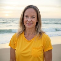 Lillie Hughes Email & Phone Number