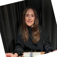 REVOLUTION BEAUTY Employee Katie Gifford's profile photo