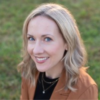 Aon Employee Holly Widen's profile photo