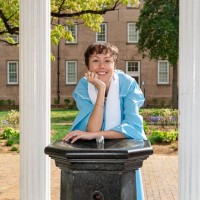 Sofie Chester-Thompson Email