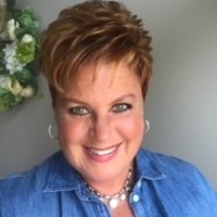 Reyes Fleet Management Employee Beth Panizzi-Moore's profile photo