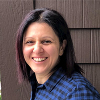 Tune Therapeutics Employee Edith Nalbandian's profile photo