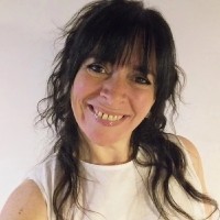 Analia Bondanza Email