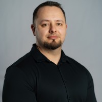 Benjamin Blumenstock Email