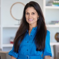 Luz Fukunaga Email