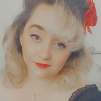 Christina Pflueger Email & Phone Number