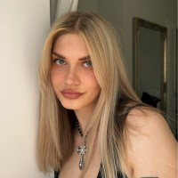 Julia Jaskulska Email